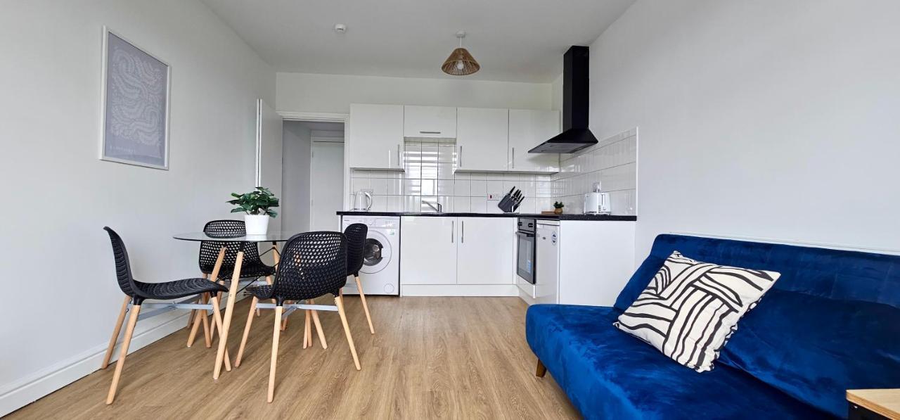 Harlequin Apartments By Switchback Stays 卡迪夫 外观 照片